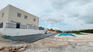 Xalet a Altury 0. Chalet nuevo en altury