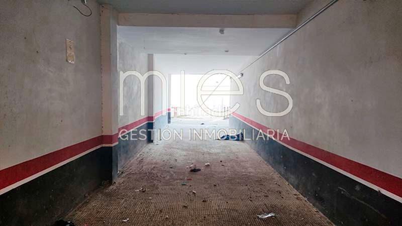 Foto 050af98b-211b-4be6-9b98-0b7ffb2213a5. Local commercial dans cl malva-rosa 2 dans Zona Calle Valencia Torrent