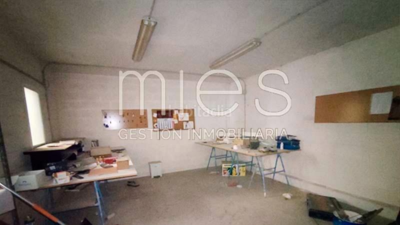 Foto 5343d426-e6dc-4bda-bc59-40c4dd58d830. Local commercial dans cl malva-rosa 2 dans Zona Calle Valencia Torrent