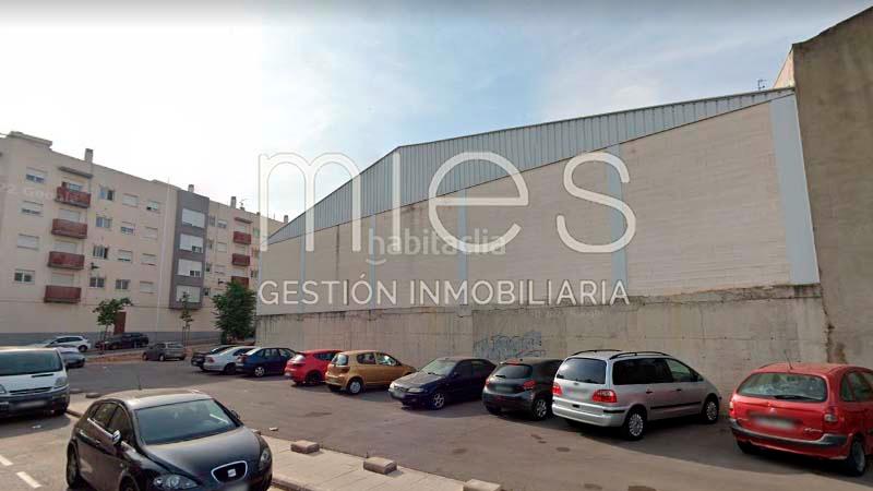 Foto db9ef456-2a3a-46d5-ae2a-1fdf017c4304. Local commercial dans cl malva-rosa 2 dans Zona Calle Valencia Torrent