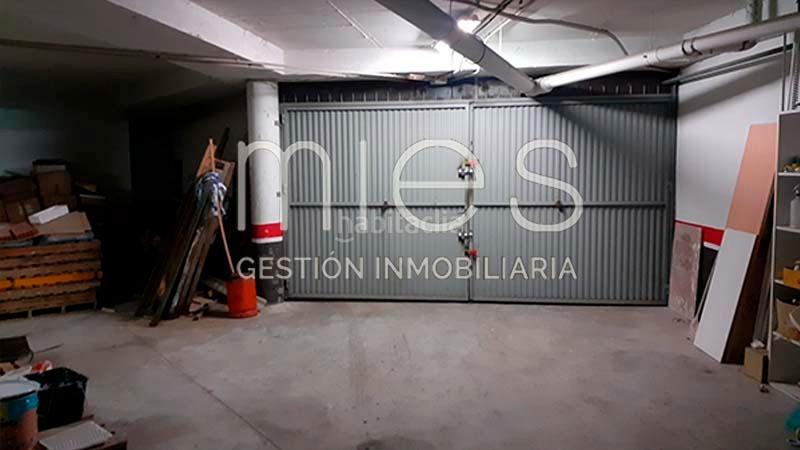 Foto de2380f4-c94f-4d1c-b3c0-80c6935db6a8. Local commercial dans cl malva-rosa 2 dans Zona Calle Valencia Torrent