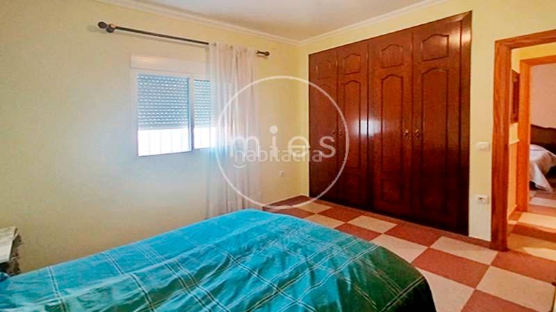 Foto b1531b0c-6aaf-4cf7-87b2-c66c915685b7. Chalet en montserrat 0 chalet independiente montserrat en Monserrat