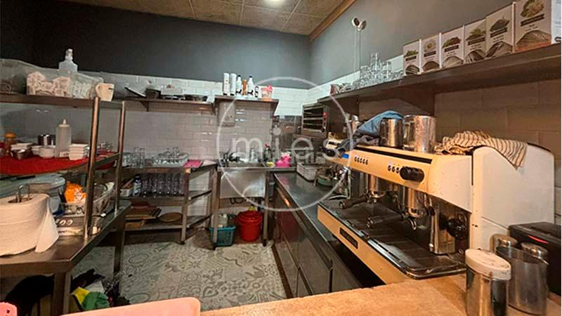 Foto 6995e8e9-e1ed-47f0-9bf4-814497477ab3. Traspaso local comercial en santa maria del puig 2 traspaso cafetería la nube en Picanya