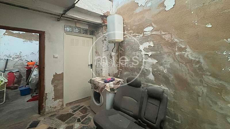 Foto 41763db9-ad66-476b-9e4a-db545832c65c. Maison jumelée dans Montroy 0 dans Montroy