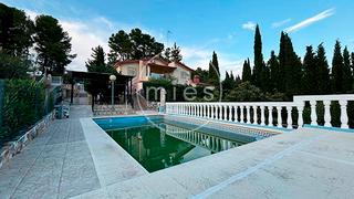 Chalet  Calle 2 0. Dos viviendas en urb. altury