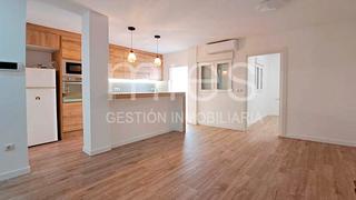 Appartement à Carrer de maria auxiliadora 0. Planta baja con terraza