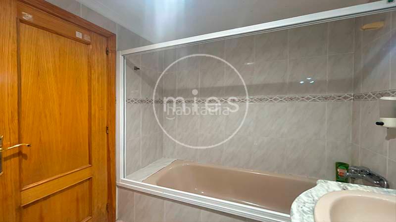 Foto 7b0a6cb1-676a-4899-8480-e2938dc95aea. Appartamento in calle industria 0 in Plaza Xúquer Paiporta