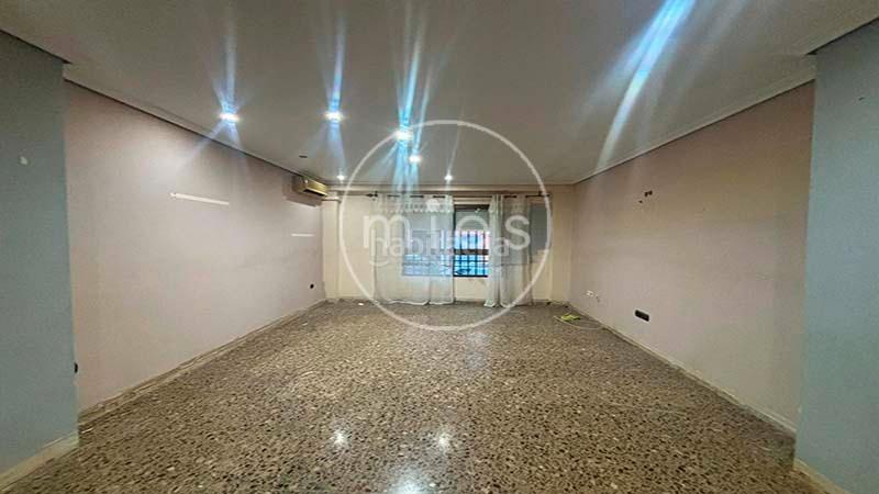 Foto cd0d84a2-caa3-4a94-81aa-70c23afb26f9. Appartamento in calle industria 0 in Plaza Xúquer Paiporta