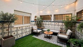 Pis a Calle industria 0. Piso con patio, garaje y trastero