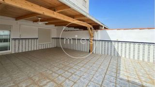 Appartement à Roger de lluria  0. Piso con gran terraza   garaje y trastero