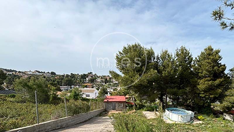 Foto d429fdff-a961-4bb7-9a16-7b52931daad6. Finca rústica a altury 0 a Turís