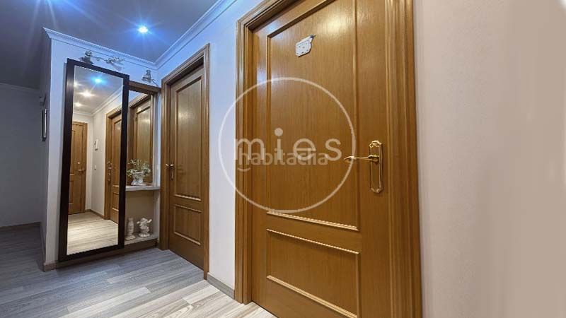 Foto 44ae54f4-867f-4142-8b19-4dc398b69b07. Pis a escultor enrique 0 a Picassent