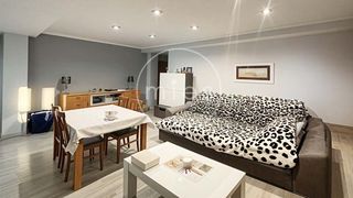 Flat  Escultor enrique 0. Piso con gran terraza   garaje y trastero