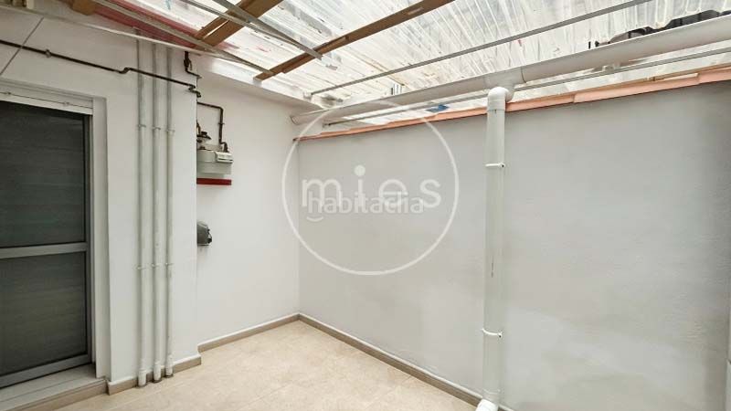 Foto d509d18e-99f9-431c-806a-4a02d7bed1cc. Pis a escultor enrique 0 a Picassent