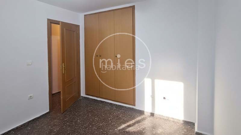 Foto 3d882ed2-6010-482b-9904-8f9b04b17d02. Piso en carrer america 0 piso en venta en Real de Montroi