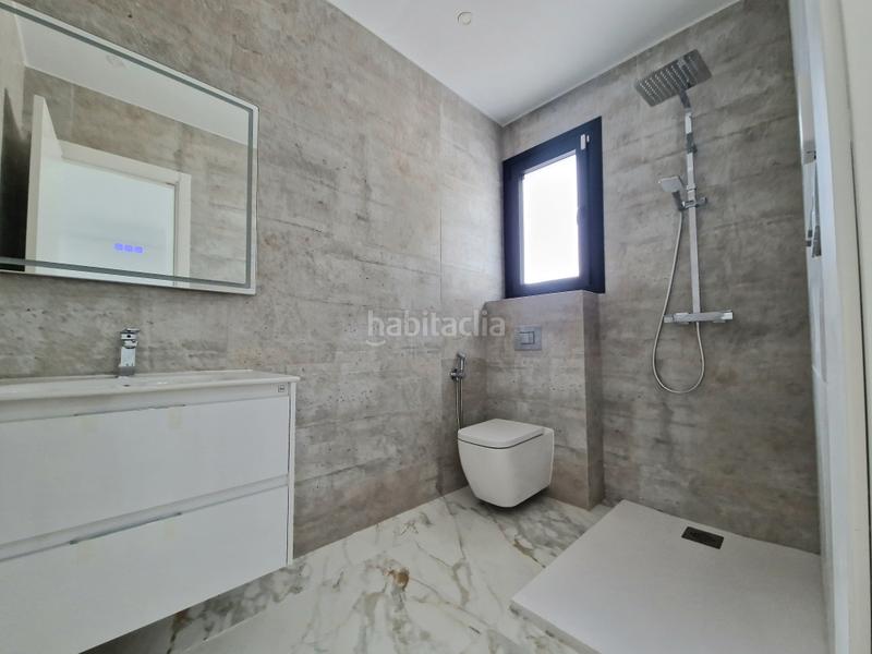 Foto af9117e7-eec7-4938-8763-20fa92a0857d. Chalet avec cheminée chauffage parking piscine dans Torrevieja