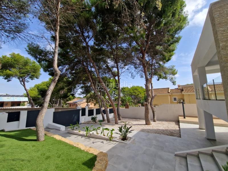 Foto c1ed804e-7665-4528-8260-99f7ac31e34c. Chalet avec cheminée chauffage parking piscine dans Torrevieja