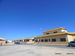 Bureau à Los Barreros - Cuatro Santos. Oficina con aire acondicionado