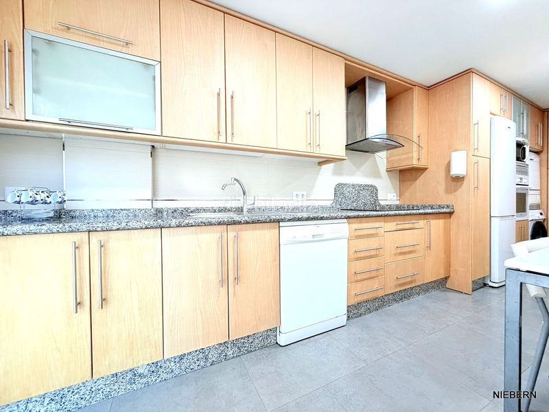 Foto cd269e11-e4fb-4fed-a40c-dad94f1b11ef. Rent flat in Casco Antiguo Cartagena