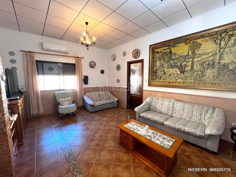 Foto 3caeb714-a926-4d89-ab10-f7b4001abd85. Casa a calle martín alonso 20 a Portmán Unión (La)