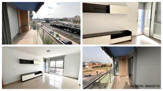Location Appartement  Calle prolongación angel bruna. ?? piso amplio con garaje y trastero incluidos, en excelente ubi