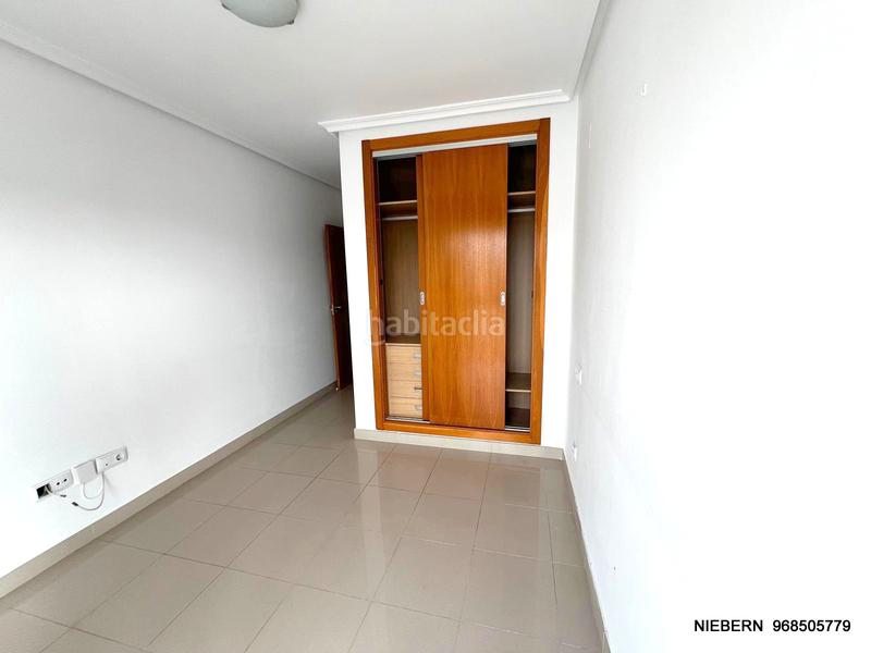 Foto 45299ff1-e52d-4289-a387-0ebb17f0aa50. Alquiler piso ?? piso amplio con garaje y trastero incluidos, en excelente ubicación – en Cartagena