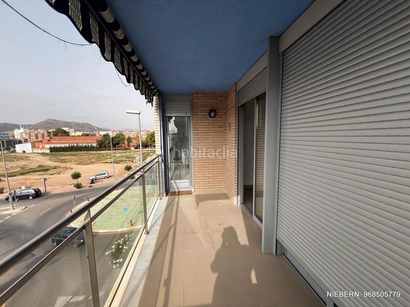 Foto 5f9132dd-ac89-48f3-83a2-aef4889ee8a4. Alquiler piso ?? piso amplio con garaje y trastero incluidos, en excelente ubicación – en Cartagena