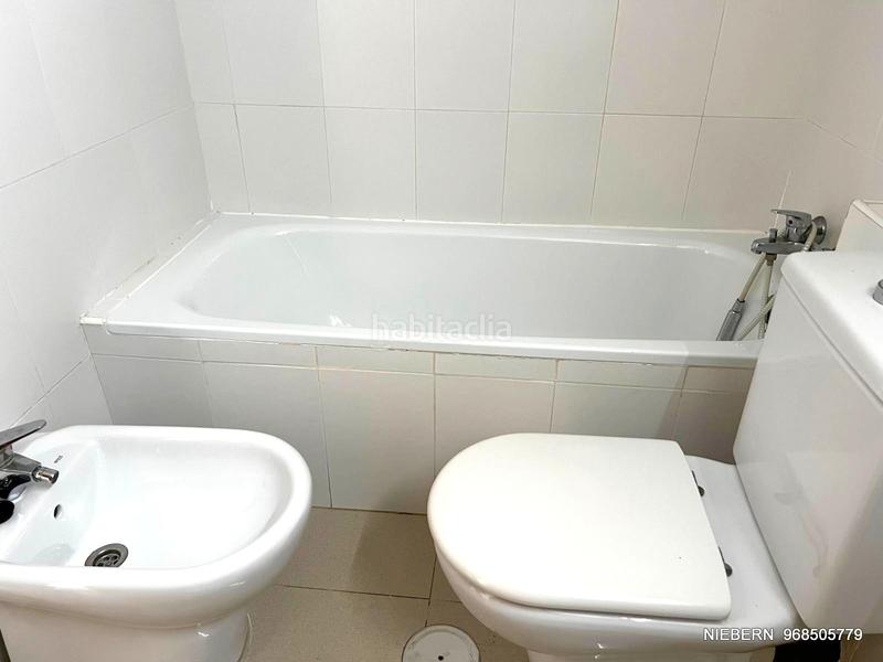 Foto 94a1852a-7b38-4e29-bc5e-2f3693cb7ec6. Alquiler piso ?? piso amplio con garaje y trastero incluidos, en excelente ubicación – en Cartagena