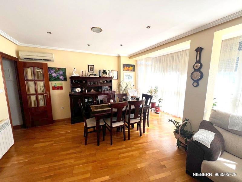 Foto 0b581e8b-fd6d-4cb3-8271-da70e66c50fb. Appartamento con riscaldamento parcheggio in Alameda Cartagena