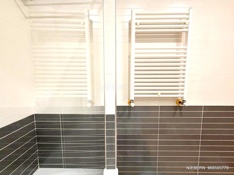 Foto 539900f0-ccc5-4eb9-afa9-76a277bea86b. Rent flat with heating in Casco Antiguo Cartagena