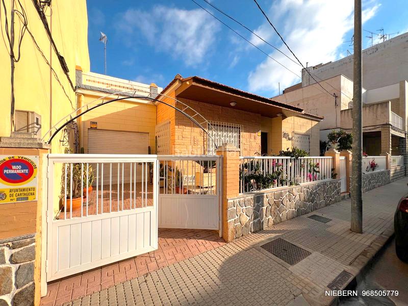 Foto 67a7df84-d198-4737-9e31-90a3ca7223bb. Chalet in calle rubén darío 17 in Barrio Peral-San Félix Cartagena