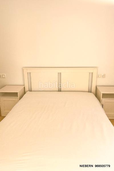 Foto ec5b1f70-9853-4804-af85-36d053632dde. Miete etagenwohnung in Ensanche Cartagena