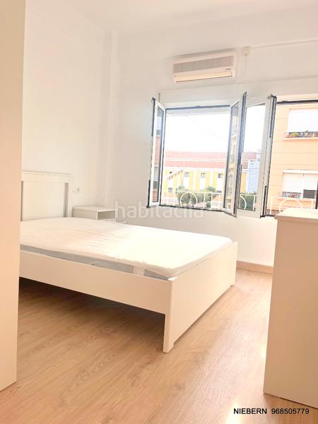 Foto 05242e69-b104-4ec0-a06f-6a364f94d487. Rent flat in Ensanche Cartagena