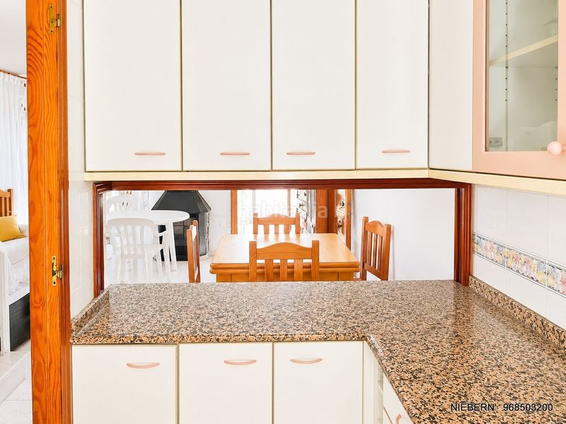 Foto d3dcdbd1-f853-4965-b068-38255b5e3715. Casa adossada amb xemeneia aparcament a Los Narejos_Punta Calera Alcázares (Los)