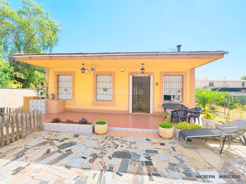 Foto a09ed6ae-1f0b-44d7-9068-3bb71c3d8968. Casa amb xemeneia piscina a Los Urrutias Cartagena