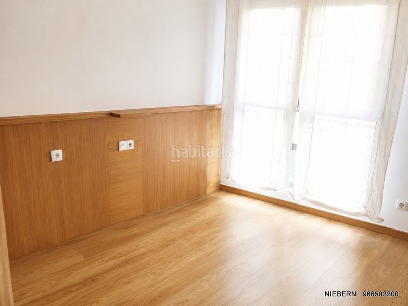 Foto 0c8408e3-fb6f-4d16-8005-ce9da320c980. Etagenwohnung mit parking in Ciudad Jardín Cartagena