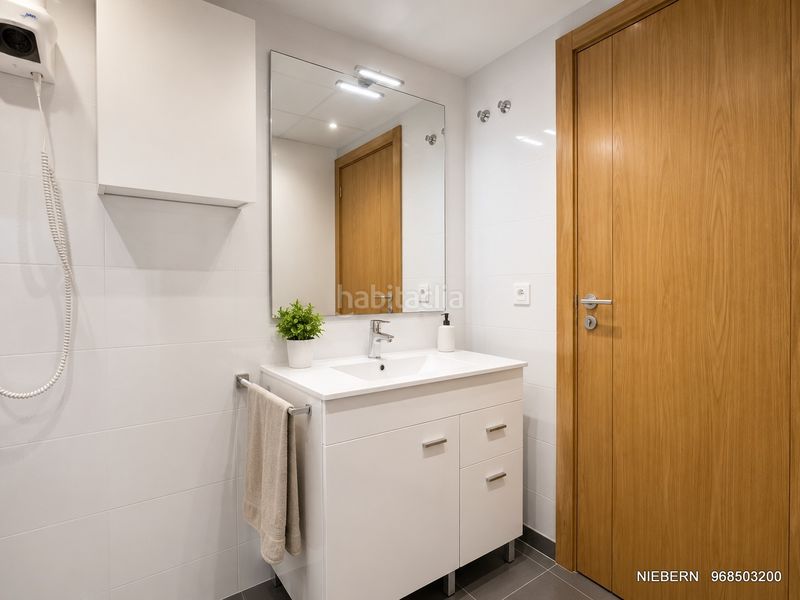 Foto a904f43f-6731-49aa-b80e-3db5f1519576. Etagenwohnung mit parking in Ciudad Jardín Cartagena