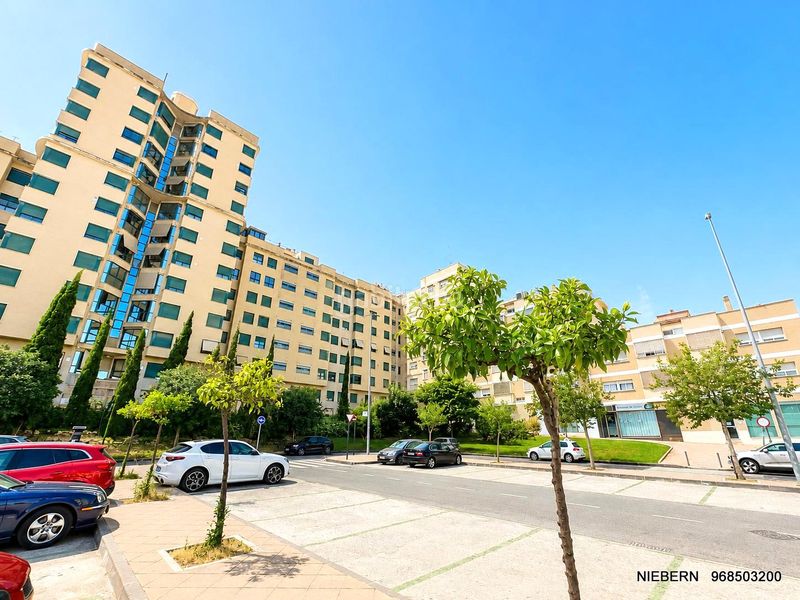 Foto f9ce4f2d-ce9c-496b-be87-9d7d3bc093f8. Etagenwohnung mit parking in Vistalegre Murcia