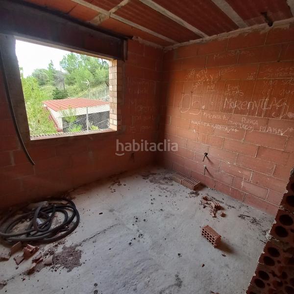 Foto fa0c87b8-299a-4466-9069-f6658aa8763f. Casa con parcheggio in Castellet i la Gornal