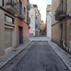 Pis a Centrevila. Primer piso, céntrico.