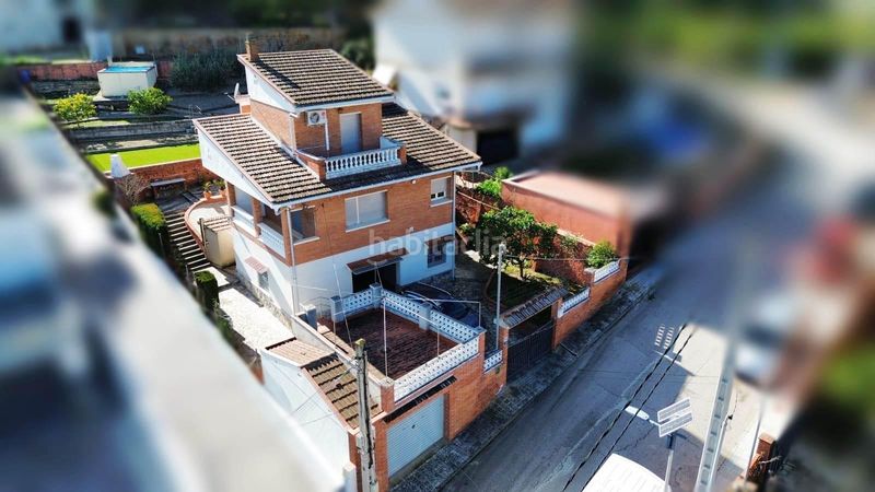 Foto b3477162-e72b-43d1-9aca-7326f4454e1c. Casa a Canyelles