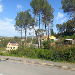 Terreno residenziale in Carrer de l'arc de sant martí 71. Terreno con acceso a dos calles.