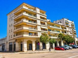 Àtic  Rambla exposicio. Tu ático con vistas  plaza de parking en el mismo edificio y en