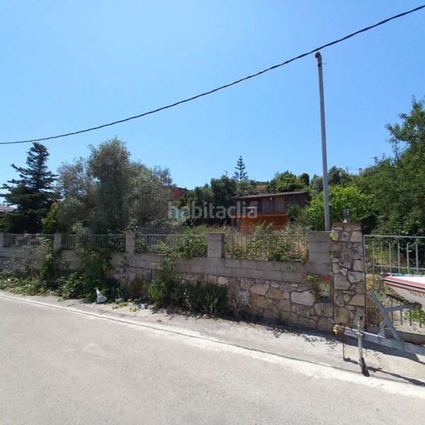 Foto df7bd7d9-f0af-4446-aa97-7aba8083e9ce. Casa amb aparcament a Canyelles