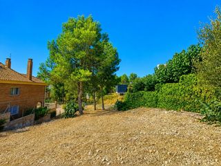 Residential Plot in Canyelles. Terreno de 612 m2 en les quintanes  construye tu casa en una de