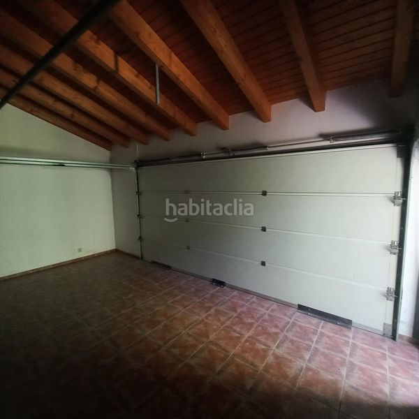 Foto 0ffe5f8b-5487-4a7e-b928-117c52997d1e. Casa gran casa con piscina. en Olivella