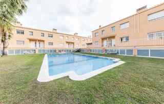 Maison jumelée  Paseo vilanova. Casa sin posesión.