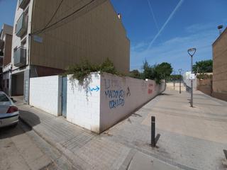 Terrain résidentiel  Carrer barcelona. Terreno urbano en roquetes