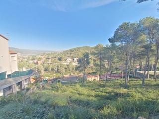 Terreny residencial a Carrer beethoven 59. Terreno con grandes vistas en les califòrnies