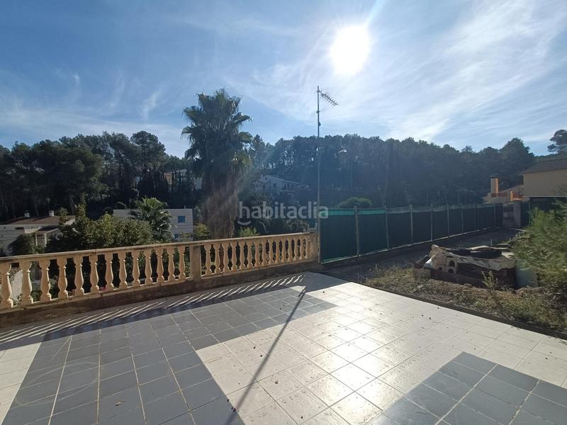 Foto 7f61f8f0-946f-4cb7-98f3-3938a3461645. Terreno residencial en carrer cristofor colon 24 dos terrenos amplios y bien orientados! en Canyelles